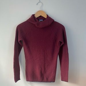 Patagonia Capilene Air Hoodie in Arrow Red - XS